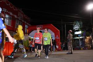 BIB: 3371, 3667
                            <button type="button" onclick="openModal(26260913)" class="btn btn-primary btn-sm float-right btn-popup" data-toggle="modal" data-target=".modal-high-quality">
                        <i class="fas fa-shopping-cart"></i> Add to Cart
                    </button>
                                            <button type="button" onclick="isThisMe(26260913, true)" class="btn btn-success btn-sm float-right btn-popup btn-isme hidden" data-toggle="tooltip" data-placement="bottom" title="นี่คือรูปของคุณใช่ไหม คลิกที่นี่เพื่อเอาเข้าอัลบั้ม">
                        <i class="fas fa-plus"></i> Add to album
                    </button>
                    <button type="button" onclick="isThisMe(26260913, false)" class="btn btn-warning btn-sm float-right btn-popup btn-isnotme hidden">
                        <i class="fas fa-ban"></i> Remove from album
                    </button>